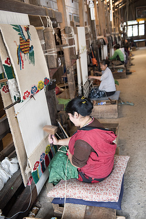 Tibetan refugee handicrafts, Darjeeling