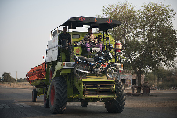 Motorbike/harvester combo