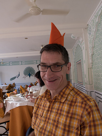Rohet Garh, Gary Thunderbirds hat at breakfast