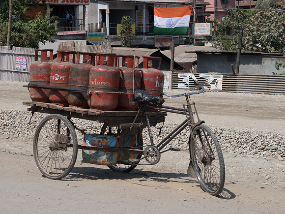 I'll never complain that my bike is heavy again. Bagdogra, West Bengal