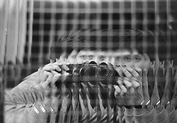 Gary self image mirror fragment