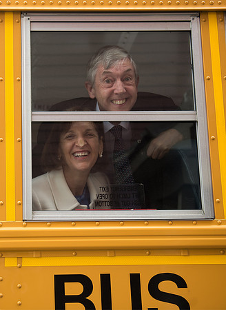 School bus Phil Nicky