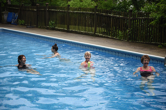 Yerry Hill farmhouse Woodstock pool 2