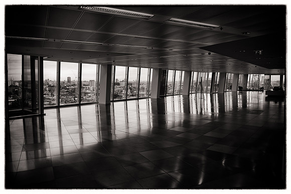 Shard floor 18