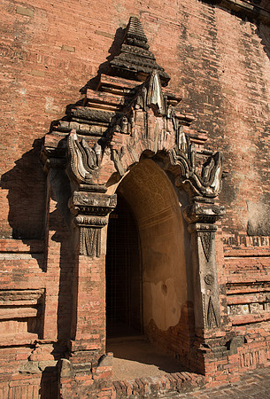 Bagan brick doorway