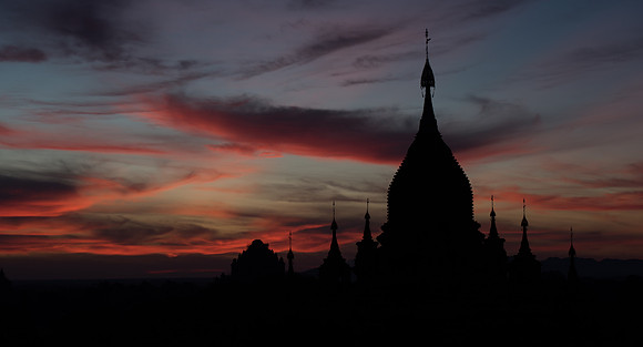 Bagan sunrise 1