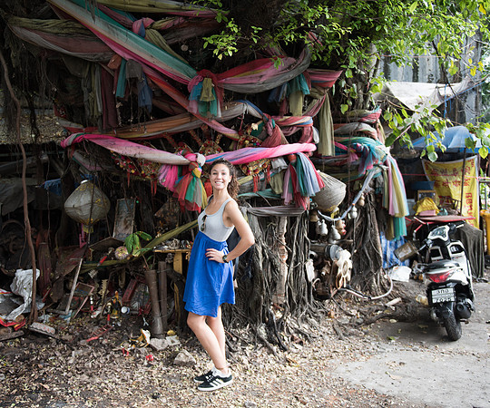 Bangkok Libby by junk tree