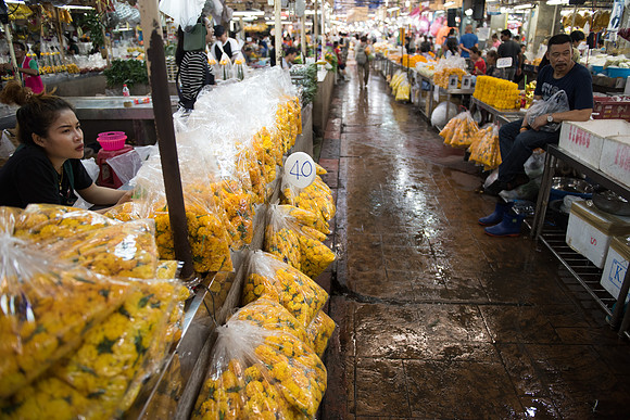 Bangkok market yellow flower offerings