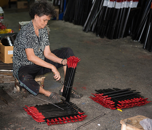 Bangkok shop crowbars