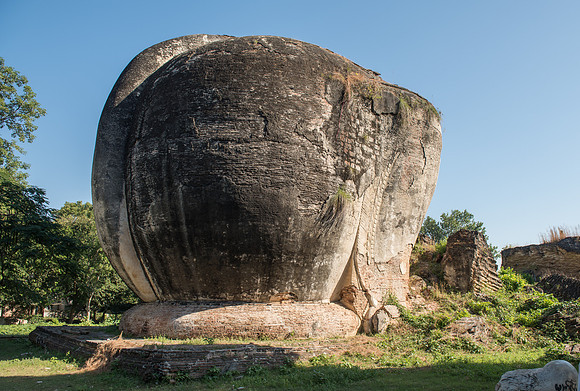 Mandalay Mingun elephant