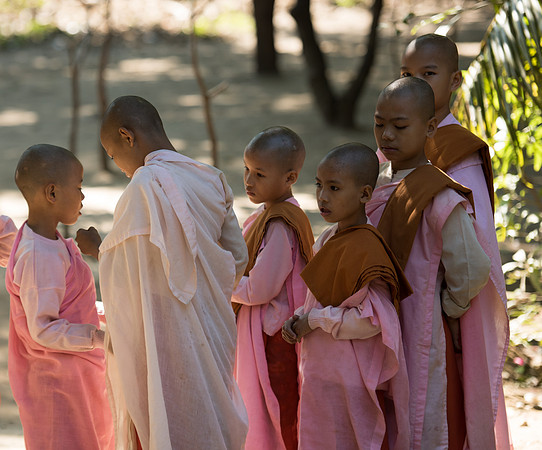 Mandalay Mingun novice nuns 2
