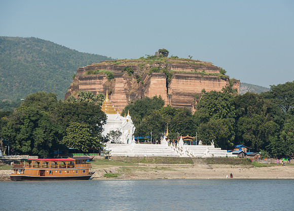 Mandalay Mingun temple