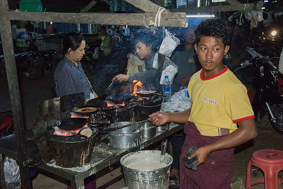 Mandalay night market pancakes