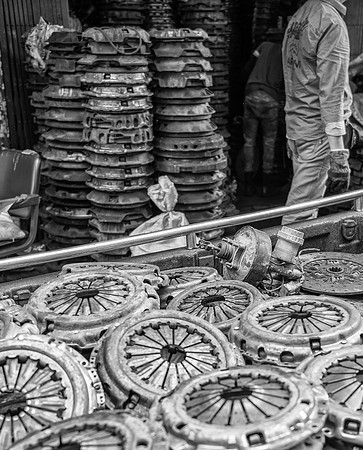 Bangkok auto breakers clutch plates bw