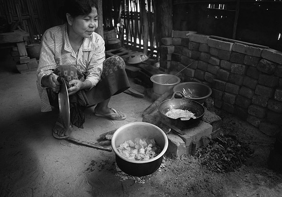 Burmese village kitchen bw