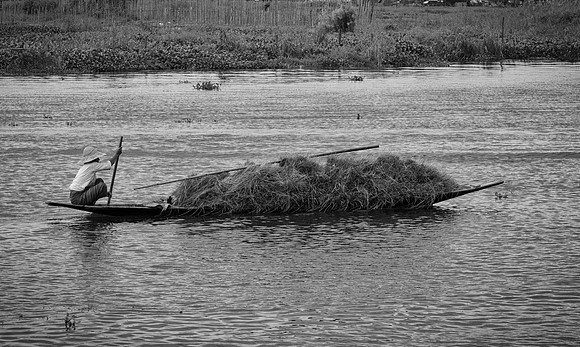 Inle Lake grass boat