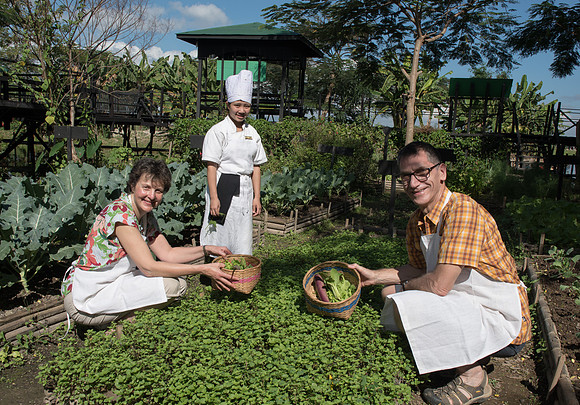 Inle Lake Heritage cooking garden Jenni Gary