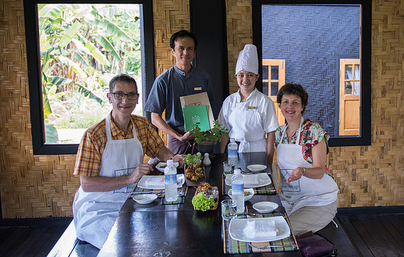 Inle lake Heritage chefs.