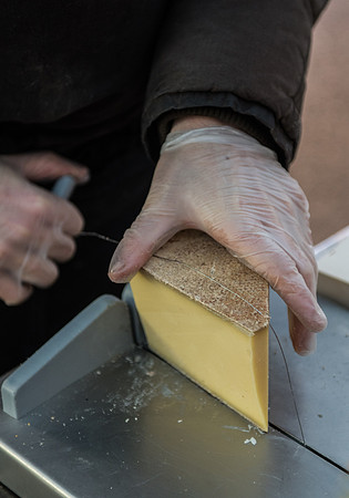 Cheese wire