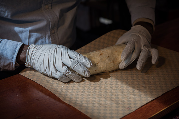 Hands wrap