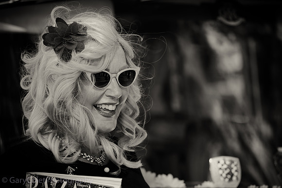 18 Goodwood Revival blonde