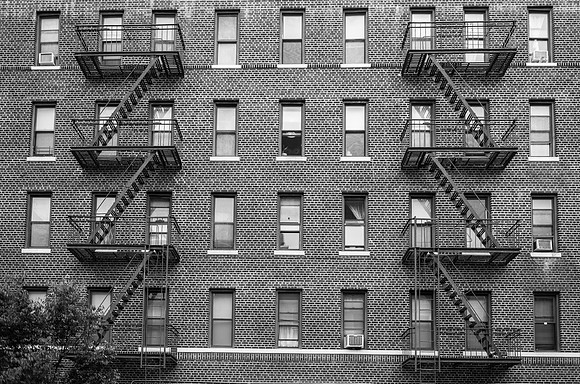 manhattan fire escapes bw