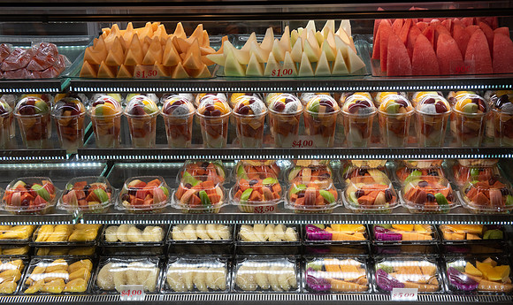 Singapore subway snacks