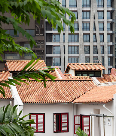Singapore contrasting architecture