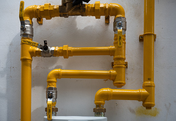 Yellow pipes