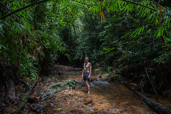 Mengkak waterfall hike Gary