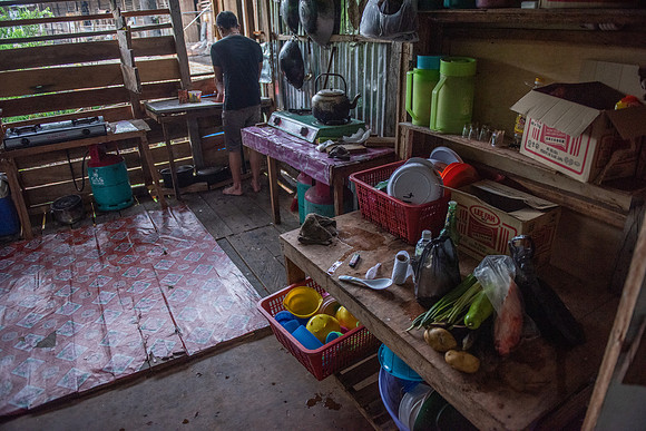 Mengkak kitchen