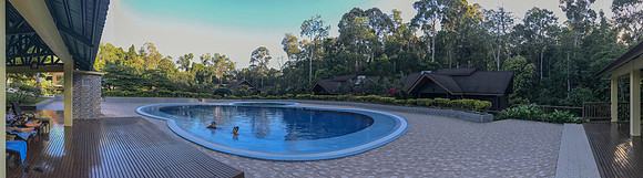 Sepilok MY Nature Resort pool Libby