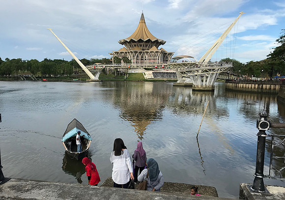 Kuching river taxi