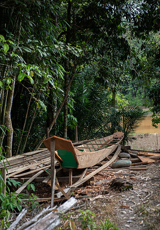 Mengkak boat building