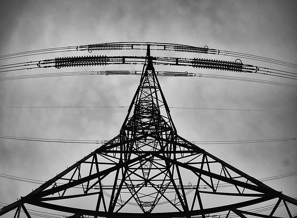 pylon wide angle 3 bw