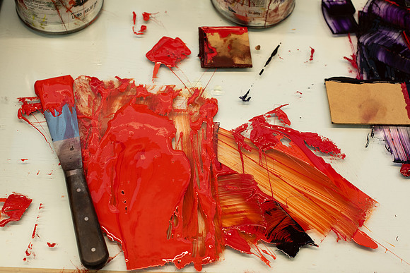 red palette knife