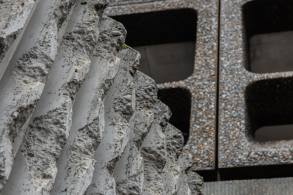 Minories rough and smooth