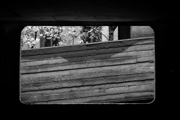 Minories portal slope bw
