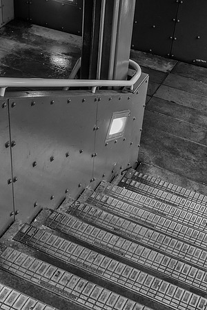 Minories steps bw