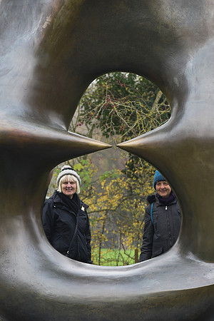 Henry Moore Liz Jenni 2
