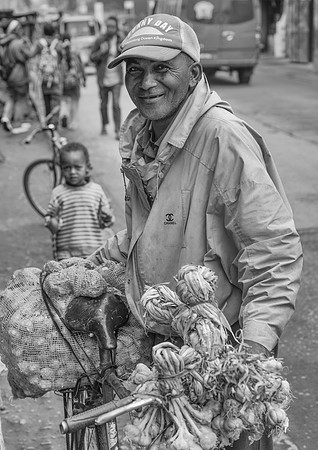 Garlic vendor