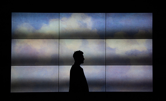 V and A silhouette*